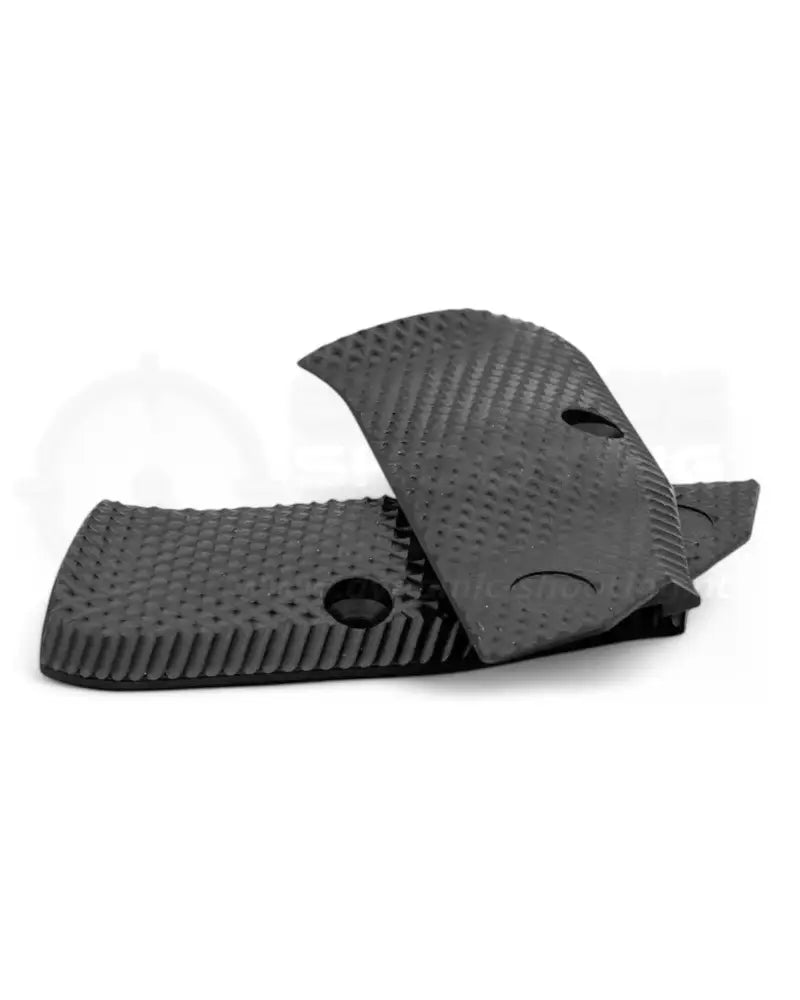 Ultimate grip scales CZ Shadow 2 Compact