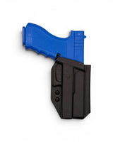 Custom Kydex Holster von Darkdeer Holster passend für Glock 17, Glock 19, Glock 34 und Glock 45 sowie 19X mit montiertem Frame Weight von Toni System - Frontansicht mit Glock 17 Bluegun