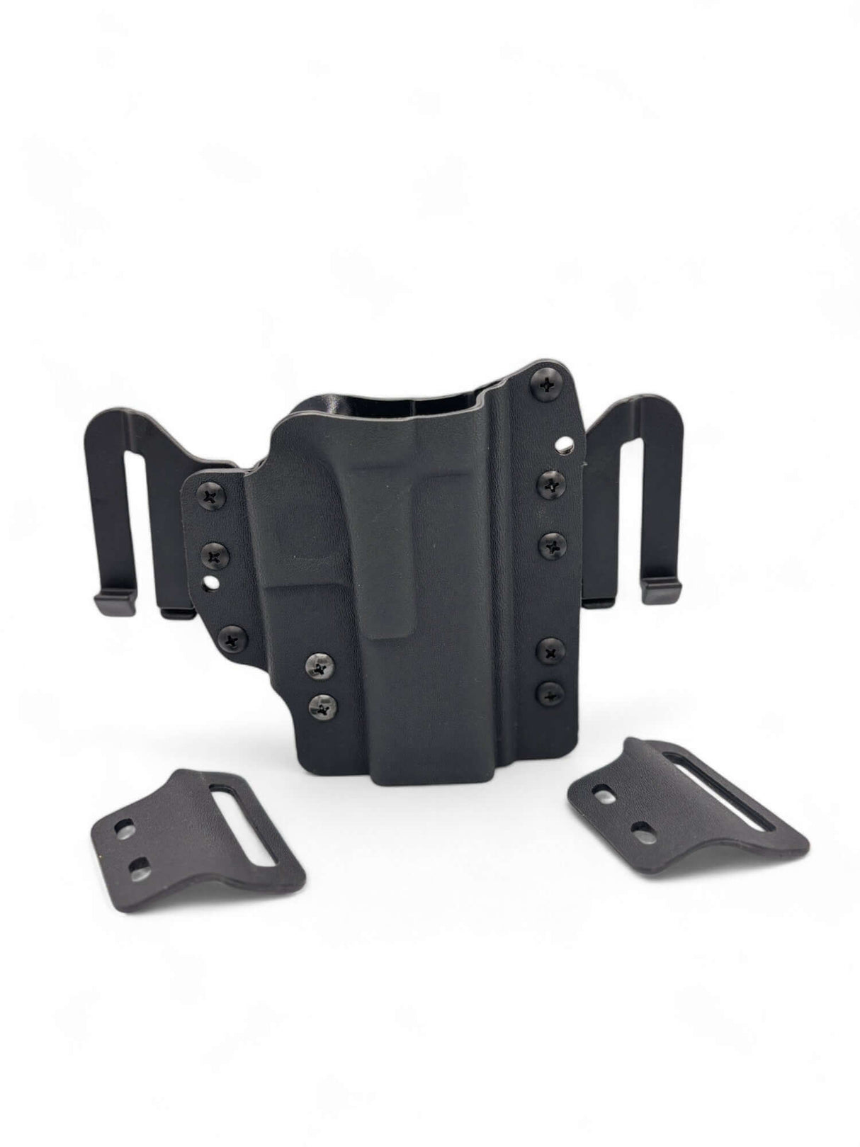 Kydex Gürtelholster von Höppner und Schumann mit Speedclips welcher sich sowohl als Gürtelholster als auch als Innenbundholster verwenden lässt.