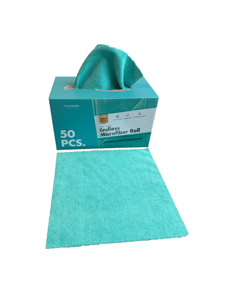 chemicalworkz Mikrofaser-Reinigungstücher 30 × 30 cm, Spenderbox mit entnommenem Tuch