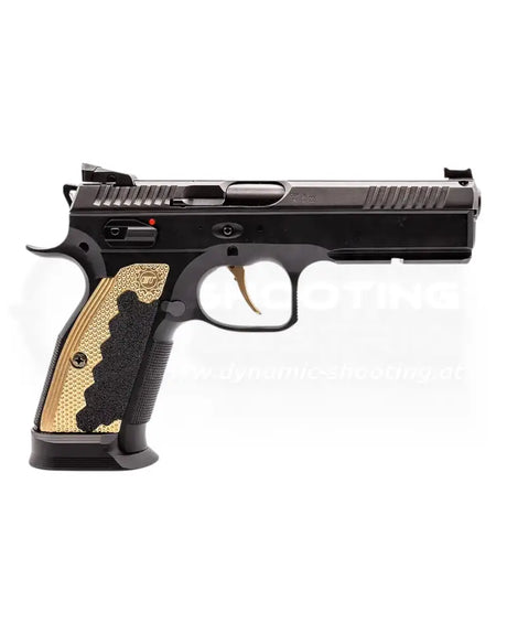 Aluminium Magazintrichter für die CZ Shadow 2 von Eemann Tech in Schwarz montiert auf einer Shadow 2 mit Messing Griffschalen