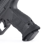 Walther PPQ Griff mit montiertem Toni System Magazintrichter und Backstrap