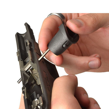 Grip Plug für Glock Gen 4 und Gen 5 Pistolen von Strike Industries